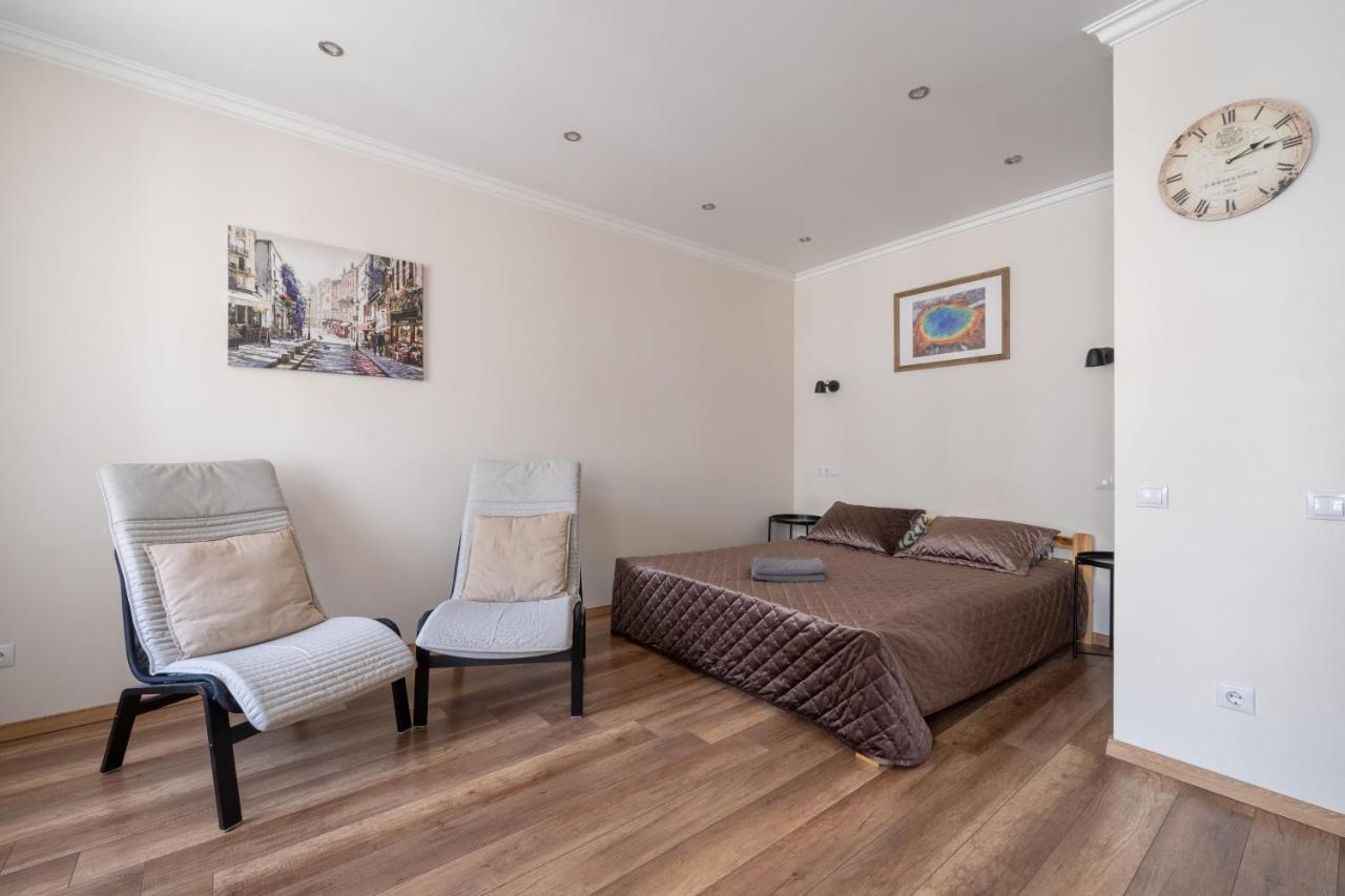 Top-Floor Studio With Courtyard View In Unesco Area, Murnieku Street Residence Riga Exterior foto